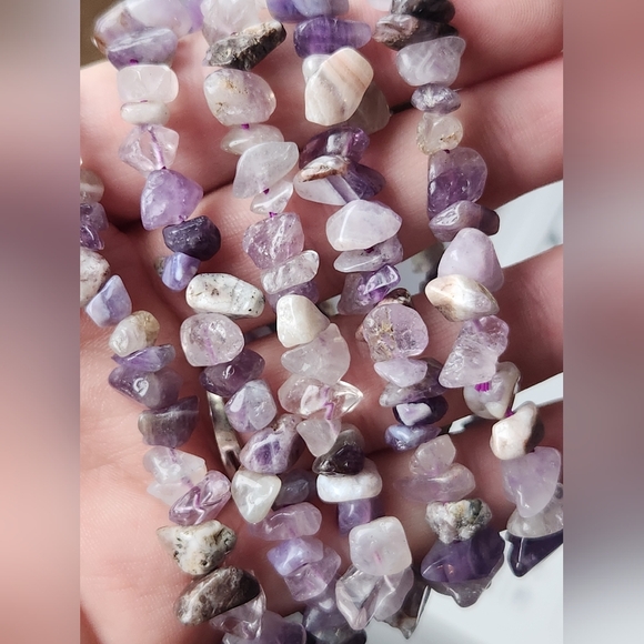 Hand Crafted Jewelry - Genuine Amethyst Chip Stretch Crystal Gemstone Bracelets